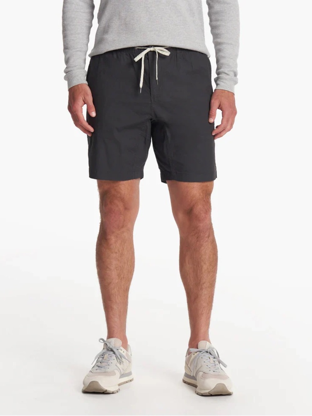 Vuori Men's Ripstop Shorts in Charcoal